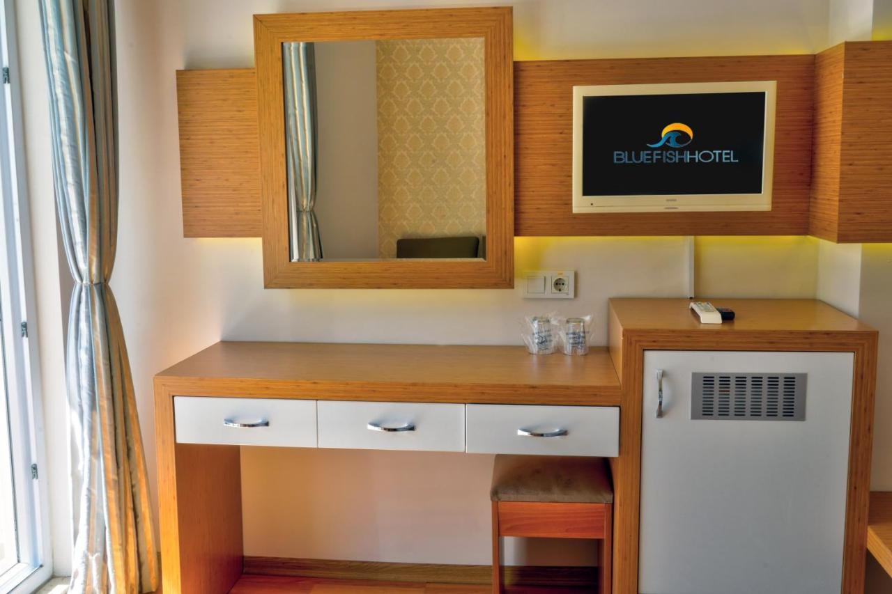 Blue Fish Hotel โคนัคคลึ ภายนอก รูปภาพ