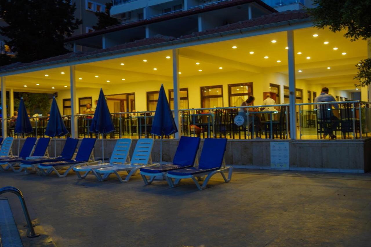 Blue Fish Hotel โคนัคคลึ ภายนอก รูปภาพ