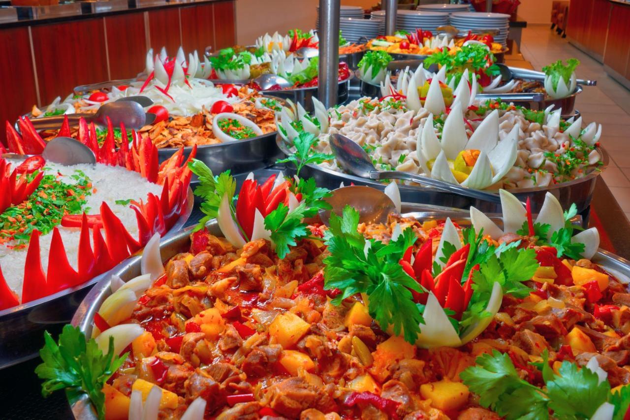 Blue Fish Hotel โคนัคคลึ ภายนอก รูปภาพ