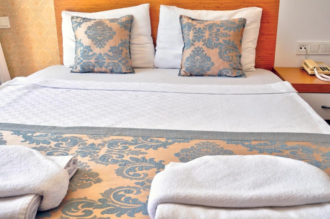 Blue Fish Hotel โคนัคคลึ ภายนอก รูปภาพ