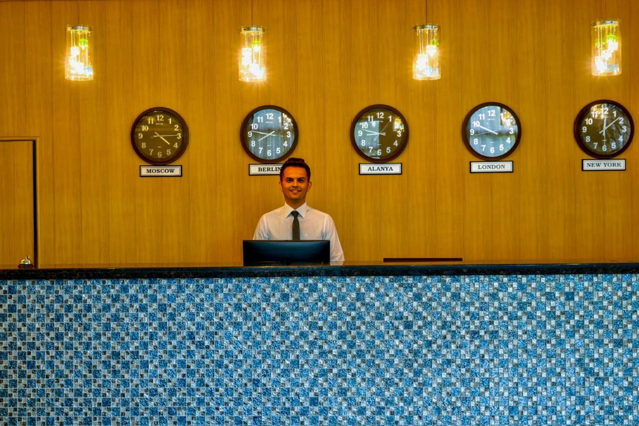 Blue Fish Hotel โคนัคคลึ ภายนอก รูปภาพ